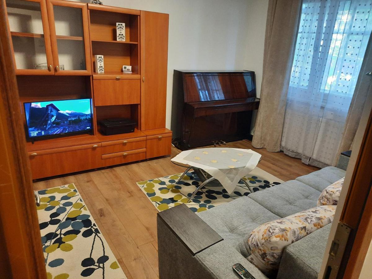 Apartament Zona Centrala Apartment Hunedoara Luaran gambar